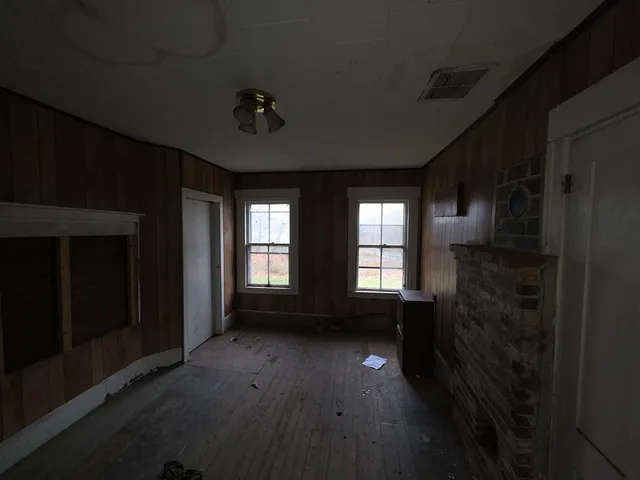 $74,900 | 26 Mill Street, Hartland, ME 04943