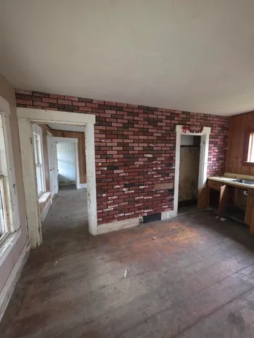 $74,900 | 26 Mill Street, Hartland, ME 04943