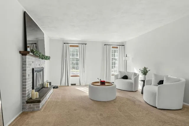 $302,500 | 5 Elmwood Drive, Apalachin, NY 13732