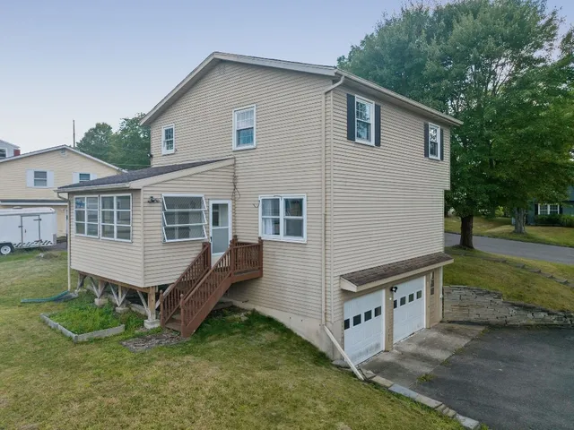 $302,500 | 5 Elmwood Drive, Apalachin, NY 13732