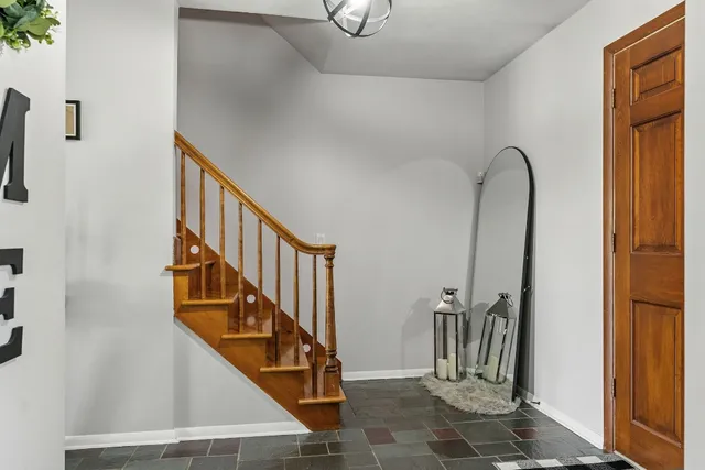 $302,500 | 5 Elmwood Drive, Apalachin, NY 13732