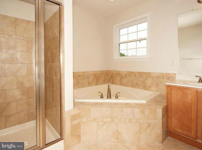 4611 Forge Road Perry Hall, MD 21128 - Photo 16 of 25 Bath (Master)