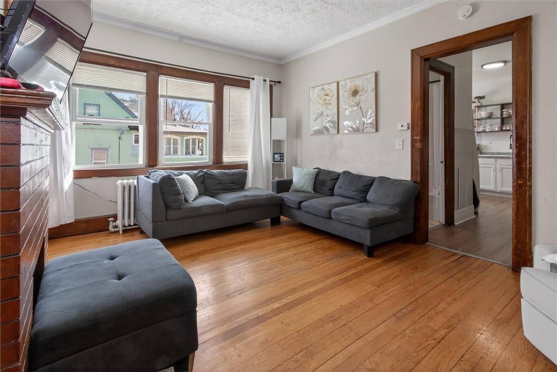 119 Rosewood Terrace Rochester, NY 14609 - Photo 11 of 31