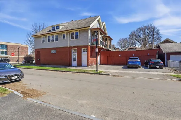 $350,000 | 119 Rosewood Terrace, Rochester, NY 14609