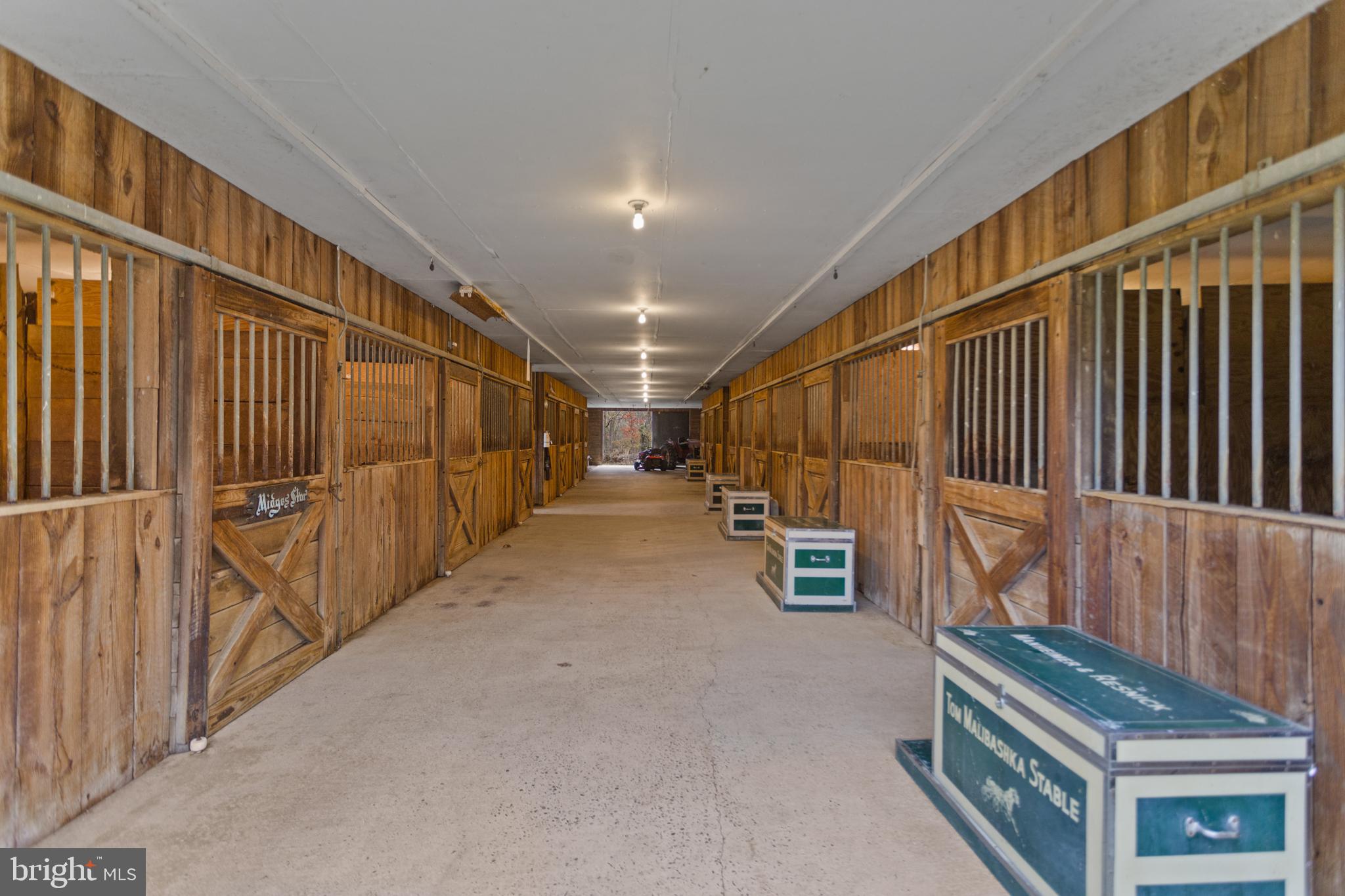 193 Burlington Path Road Cream Ridge, NJ 08514 - Photo 39 of 51 a view of entryway