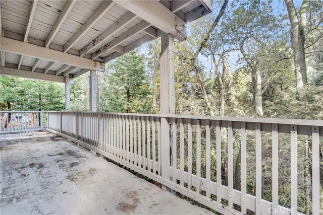 $475,000 | 561 Dover Court, Lake Arrowhead, CA 92352