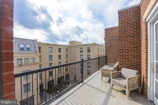 $3,500,000 | 225 Strand Street, Unit 505, Alexandria, VA 22314