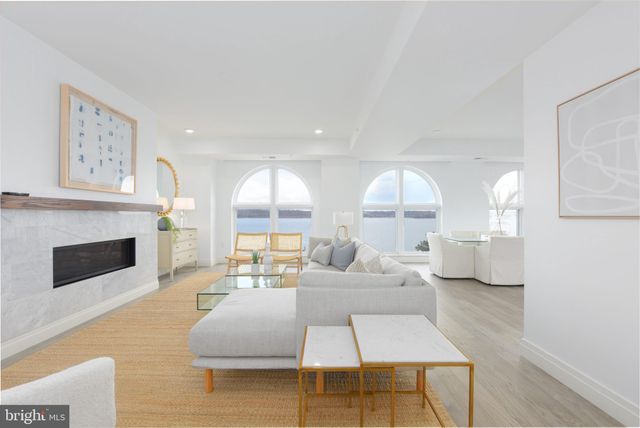 $3,500,000 | 225 Strand Street, Unit 505, Alexandria, VA 22314