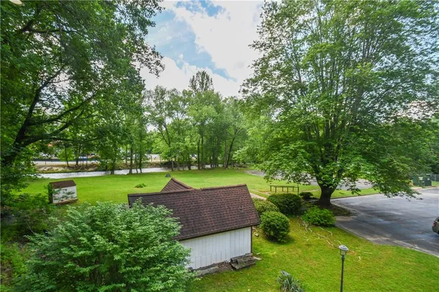 $498,900 | 327 Brucken Stravenue, Unit 601, Helen, GA 30545