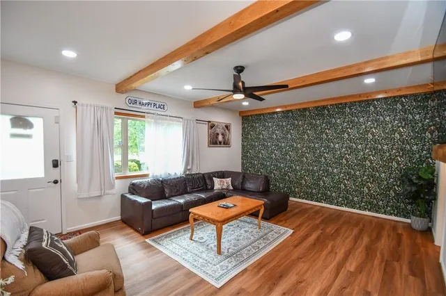 $498,900 | 327 Brucken Stravenue, Unit 601, Helen, GA 30545