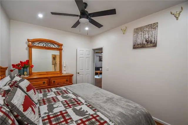 $498,900 | 327 Brucken Stravenue, Unit 601, Helen, GA 30545