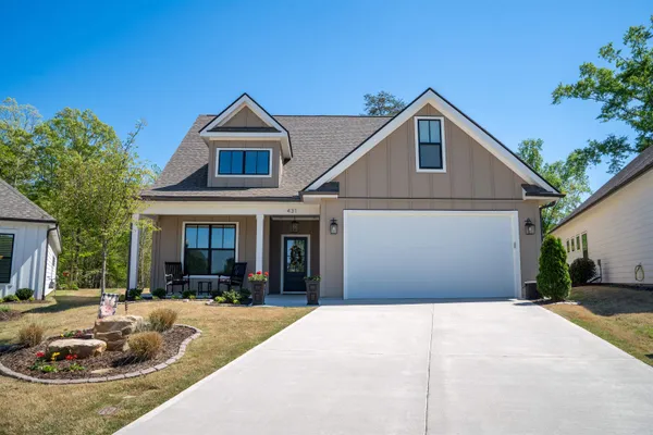 $539,900 | 431 Brunswick Lane, Inman, SC 29349