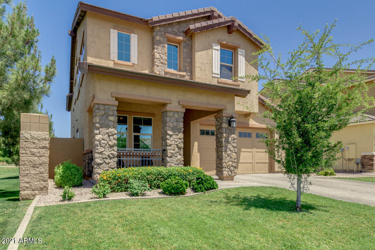 3018 East Appaloosa Road Gilbert, AZ 85296 - Photo 3 of 45 02-Appaloosa
