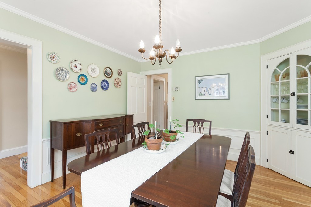 1050 Brook Road Milton, MA 02186 - Photo 12 of 30