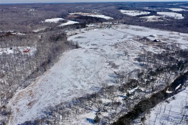 $89,000 | 4 Jackal Road, Potosi, MO 63664