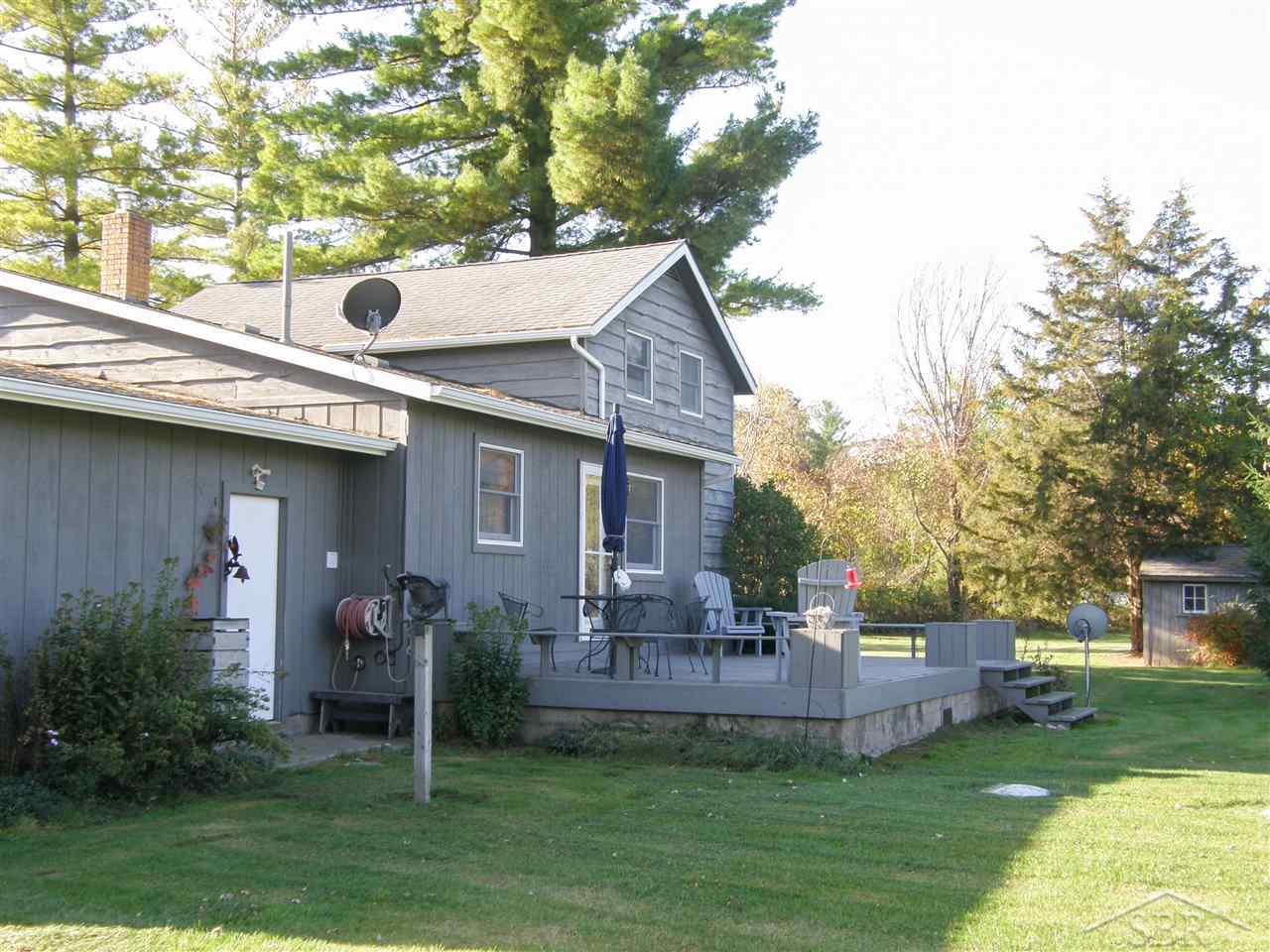 18700 South Sharon Road Oakley, MI 48649 - Photo 4 of 19 31337017-3.JPG