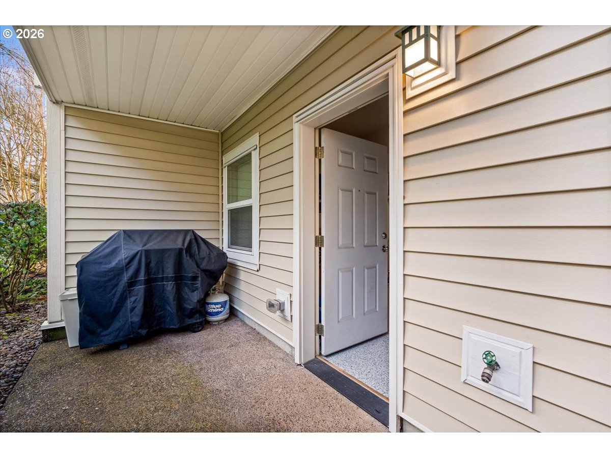 16090 Southwest Audubon Street, Unit 103 Beaverton, OR 97003 - Photo 35 of 41