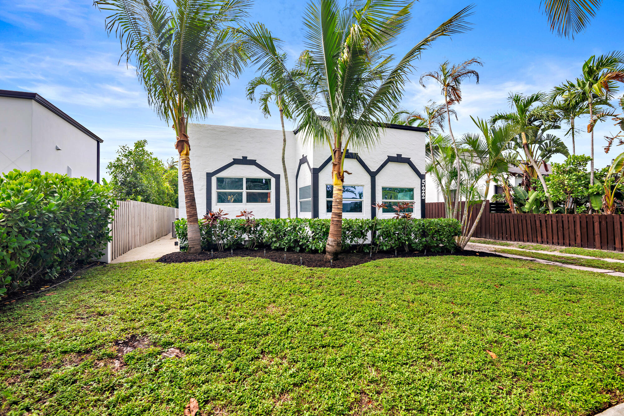522 Upland Road West Palm Beach, FL 33401 - Photo 2 of 24 Front