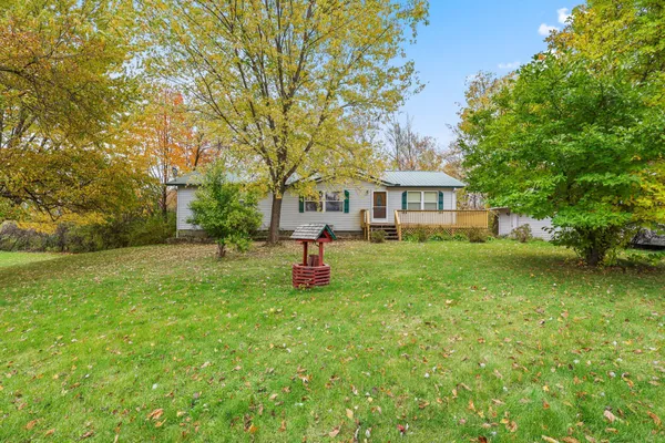 $338,000 | 1727 North Lake Drive West, Braham, MN 55006
