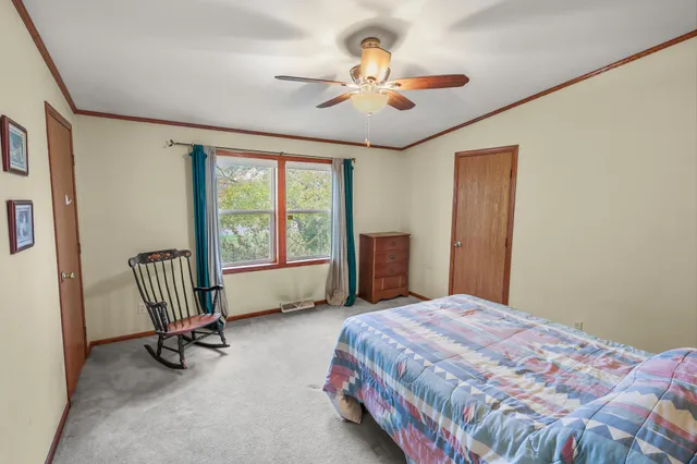 $359,900 | 1727 North Lake Drive West, Braham, MN 55006