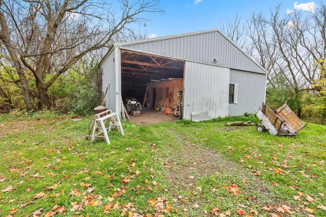 $359,900 | 1727 North Lake Drive West, Braham, MN 55006