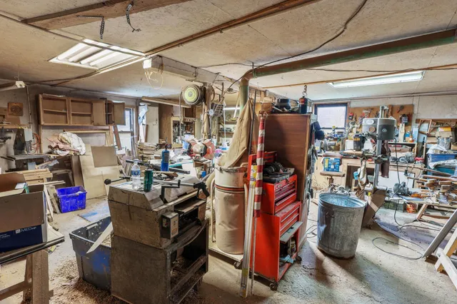 $359,900 | 1727 North Lake Drive West, Braham, MN 55006