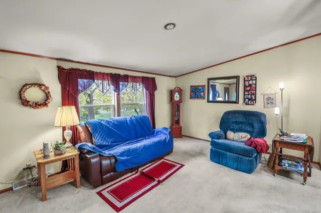 $359,900 | 1727 North Lake Drive West, Braham, MN 55006