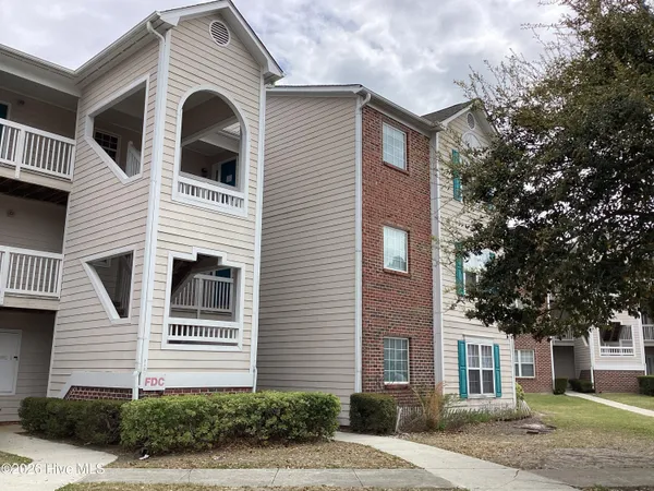 $215,000 | 906 Litchfield Way, Unit G, Wilmington, NC 28405
