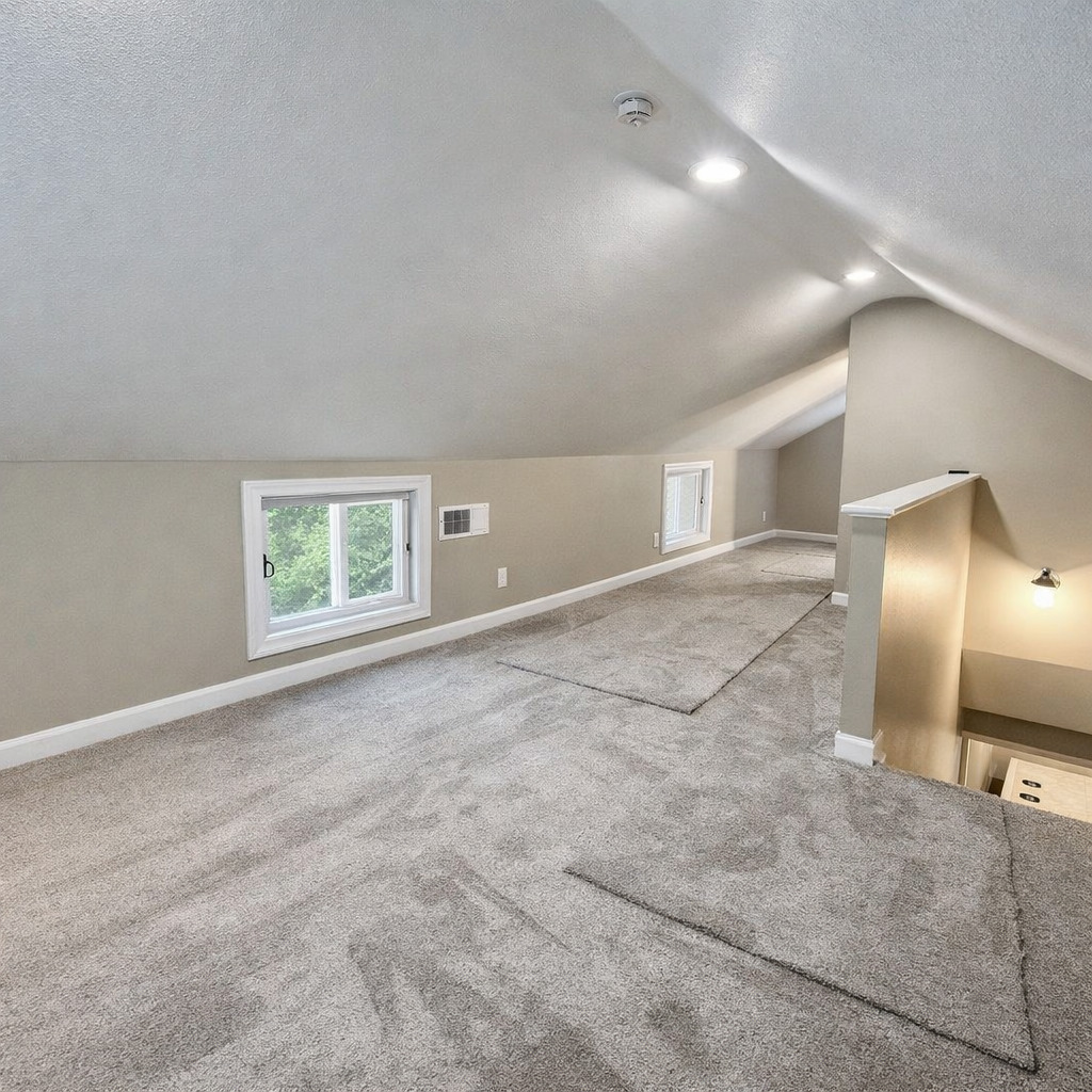 314 West 12th Street Metropolis, IL 62960 - Photo 21 of 29 a view of an empty room