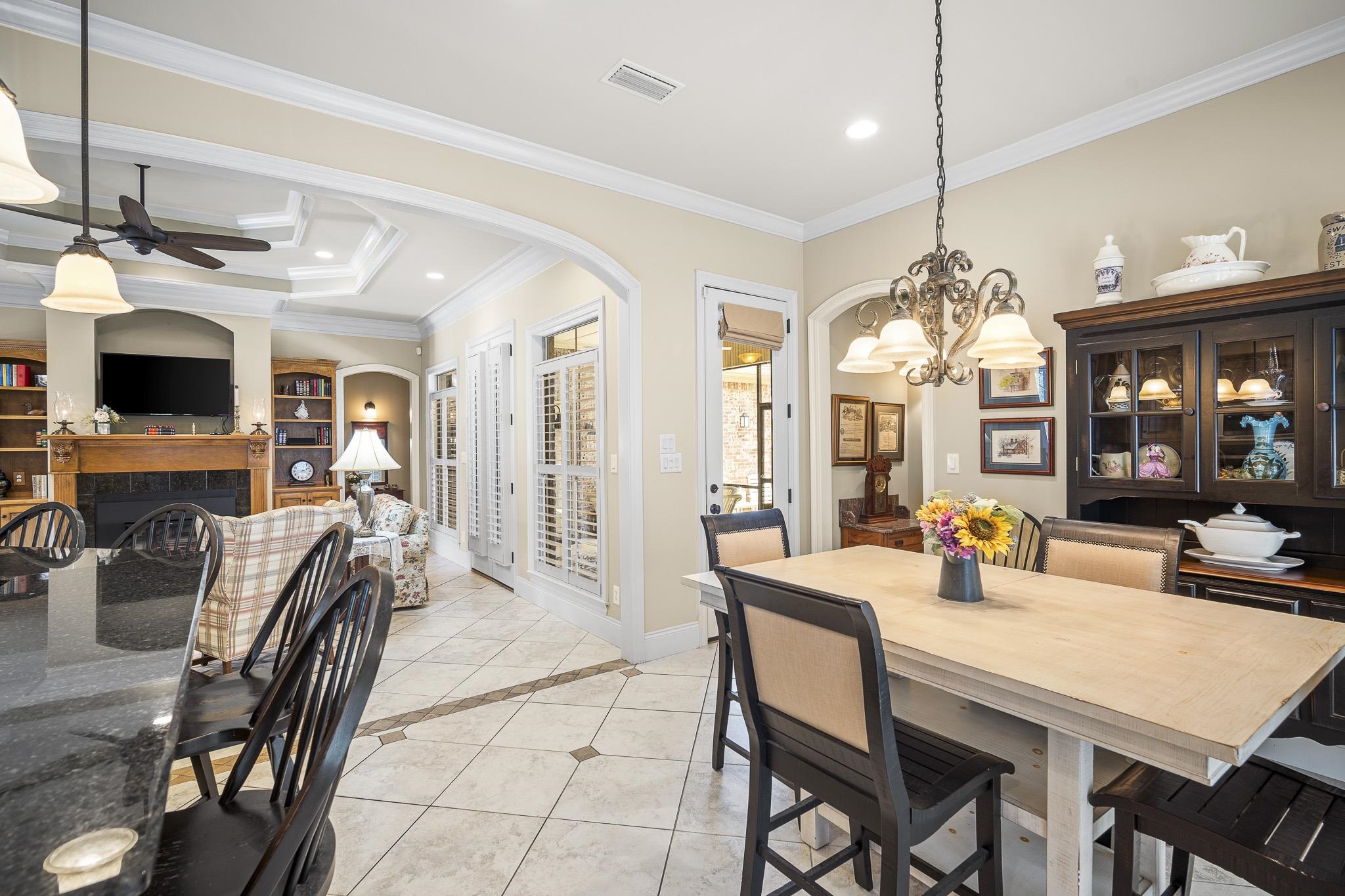 7090 Carson Lane Daphne, AL 36527 - Photo 14 of 37 Dining Area