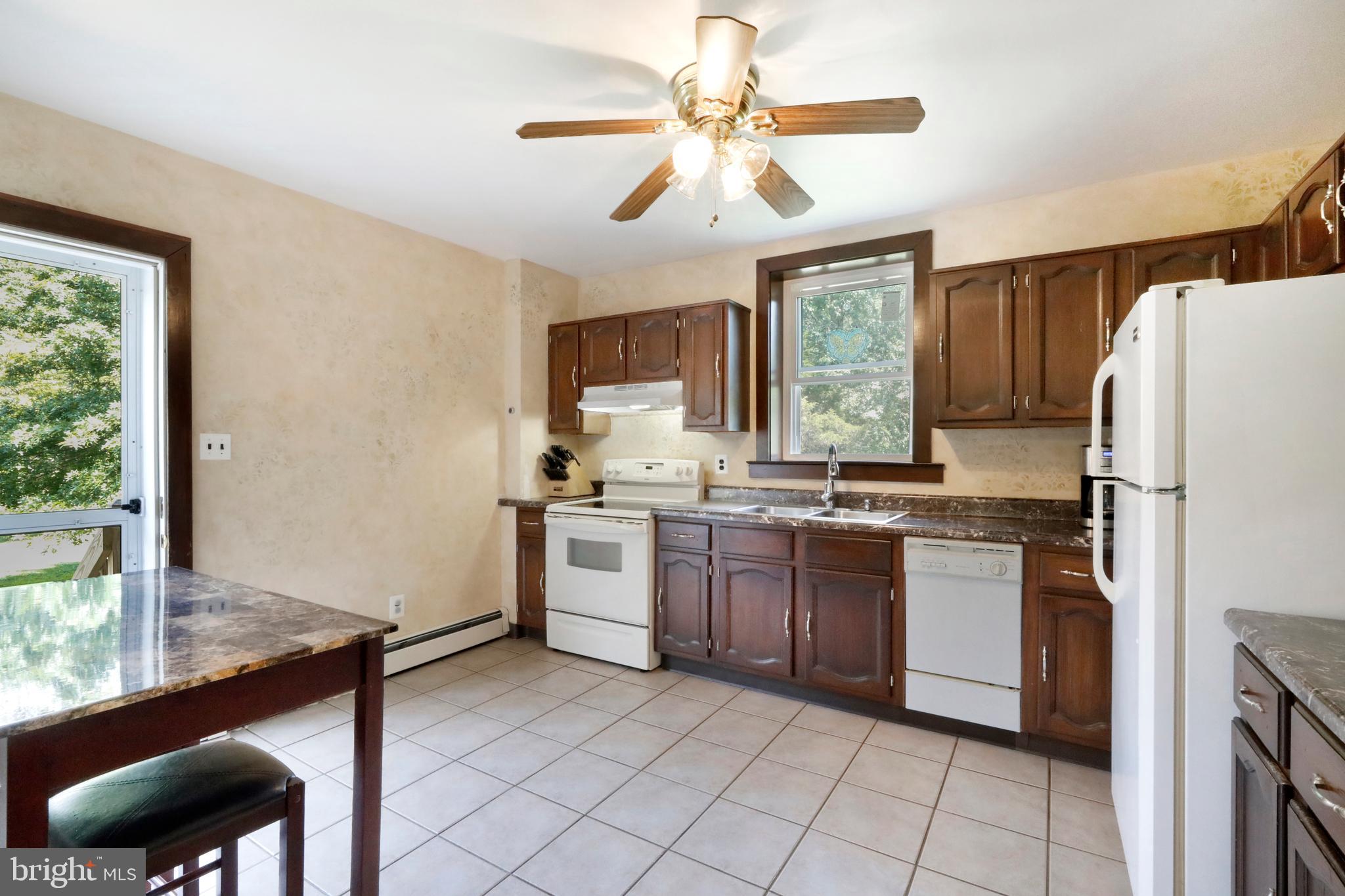 551 Hartford Road Mount Laurel, NJ 08054 - Photo 17 of 36