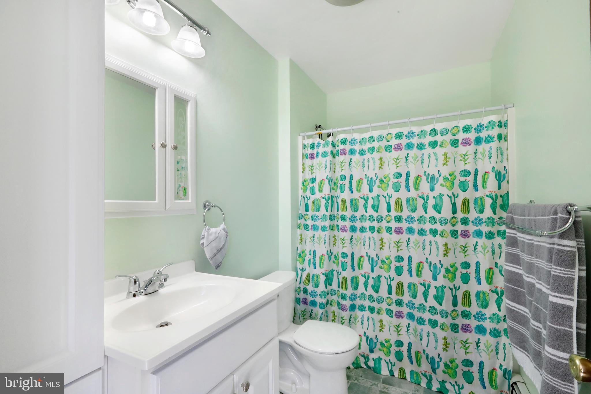 551 Hartford Road Mount Laurel, NJ 08054 - Photo 29 of 36