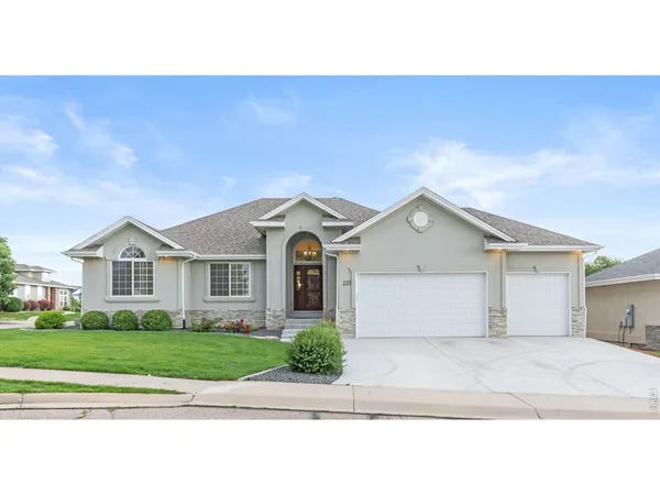 $580,000 | 233 56th Avenue, Greeley, CO 80634