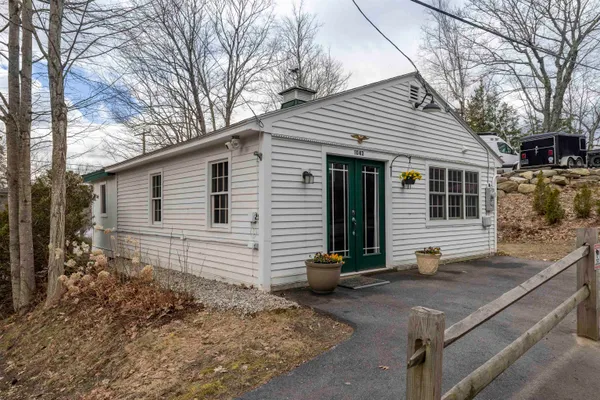 $359,000 | 1042 Main Street, Sunapee, NH 03782