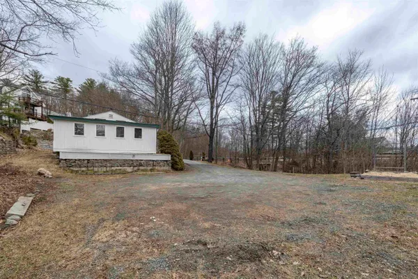 $359,000 | 1042 Main Street, Sunapee, NH 03782