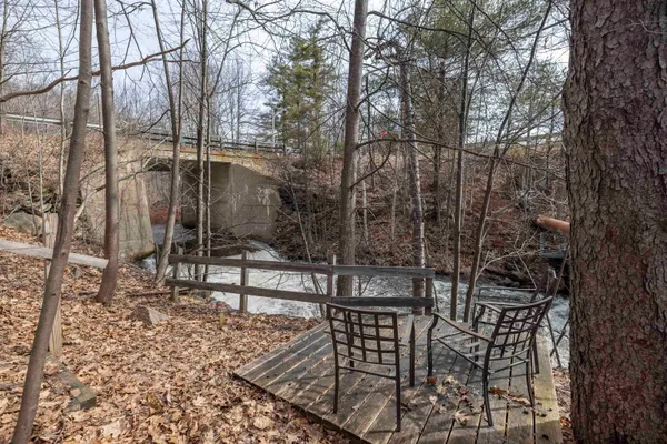 $359,000 | 1042 Main Street, Sunapee, NH 03782