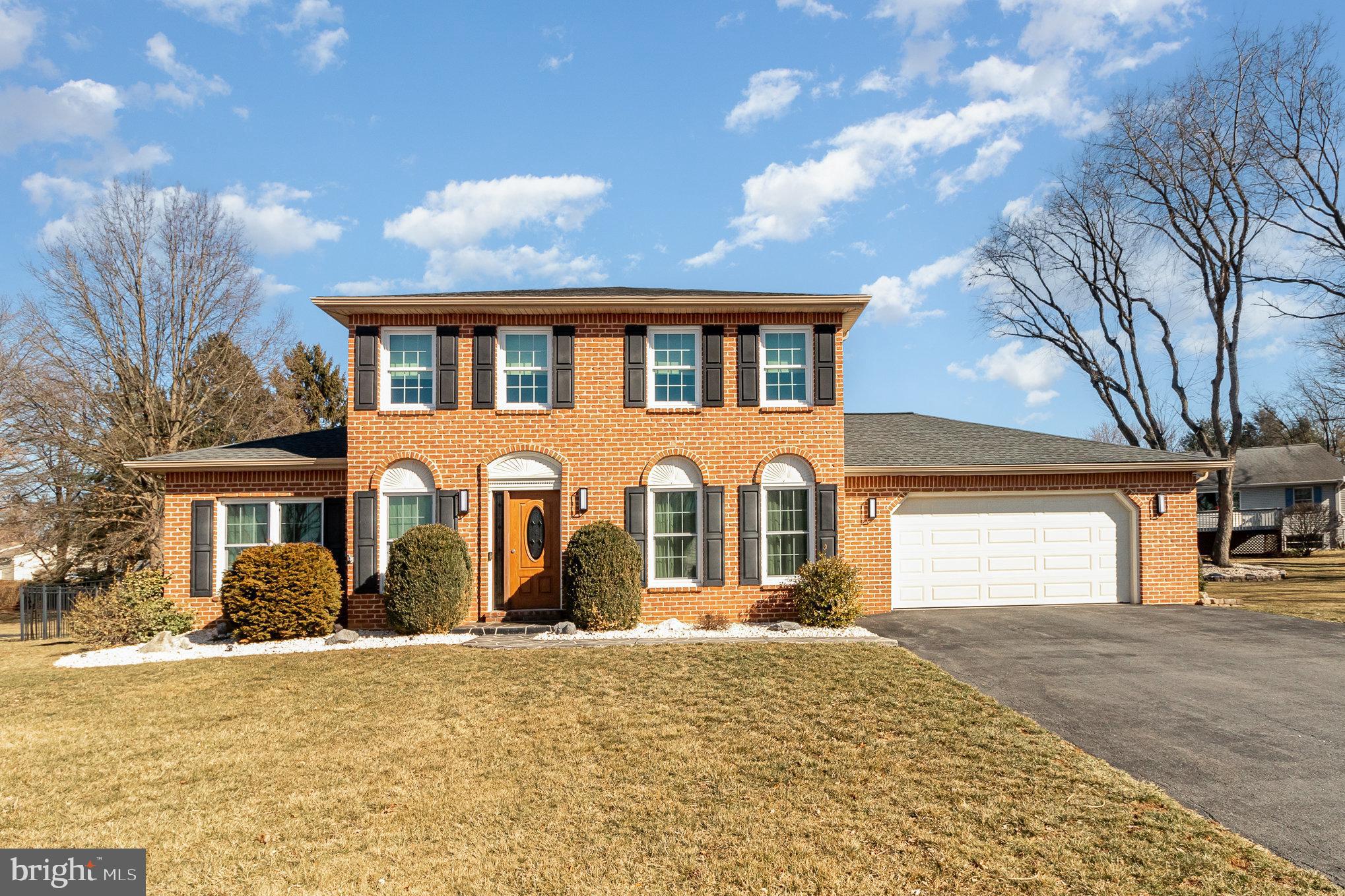 17 Raspberry Drive Mechanicsburg, PA 17050 - Photo 1 of 39 Gallery Image 1