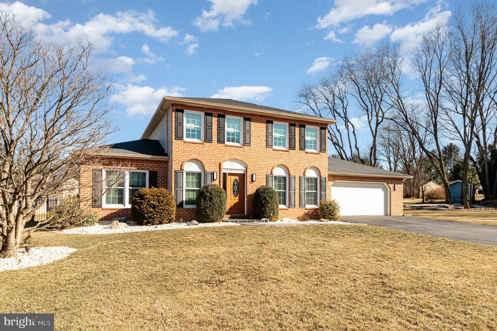 17 Raspberry Drive Mechanicsburg, PA 17050 - Photo 2 of 39 Gallery Image 2