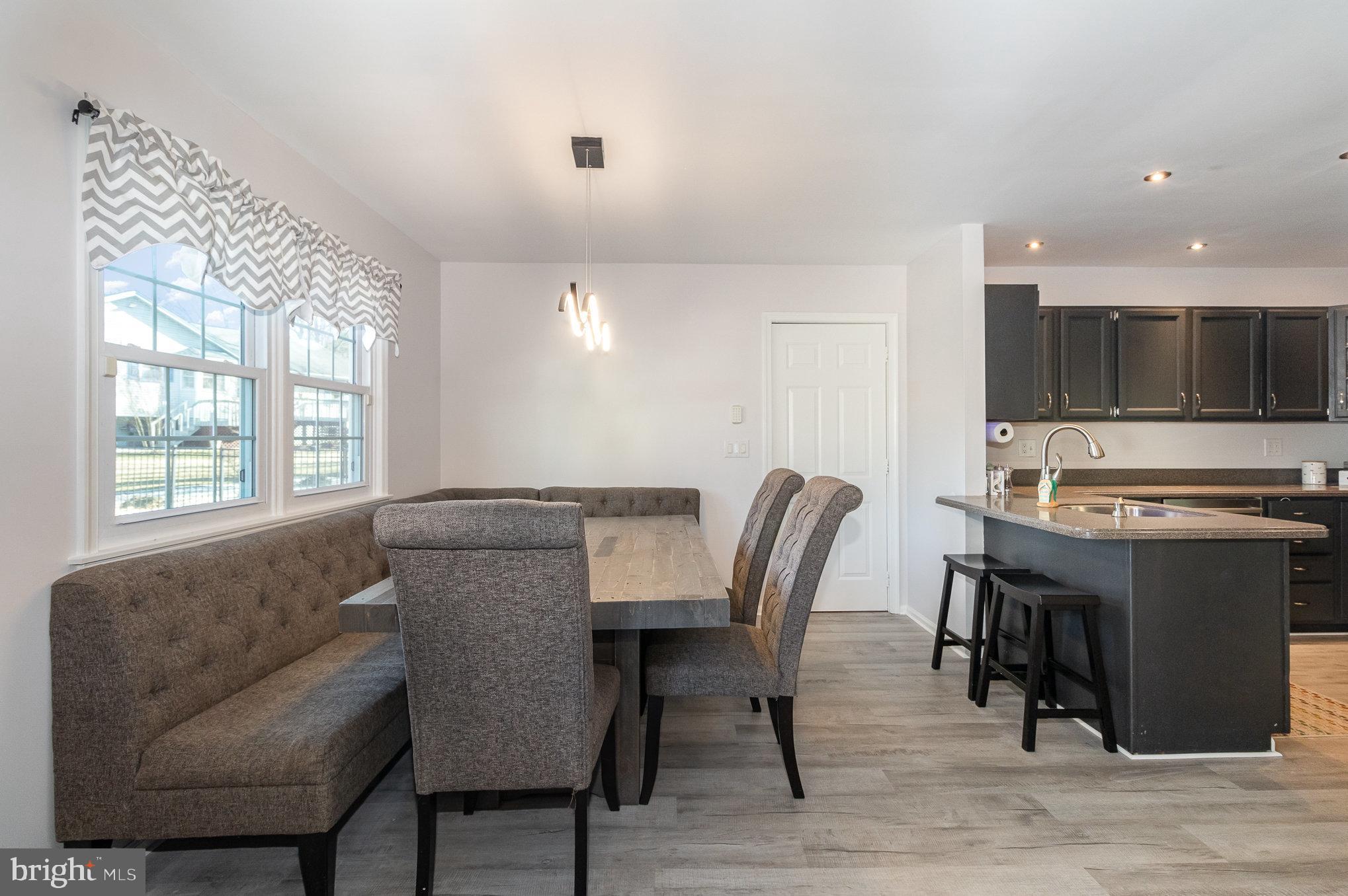 17 Raspberry Drive Mechanicsburg, PA 17050 - Photo 7 of 39 Gallery Image 7