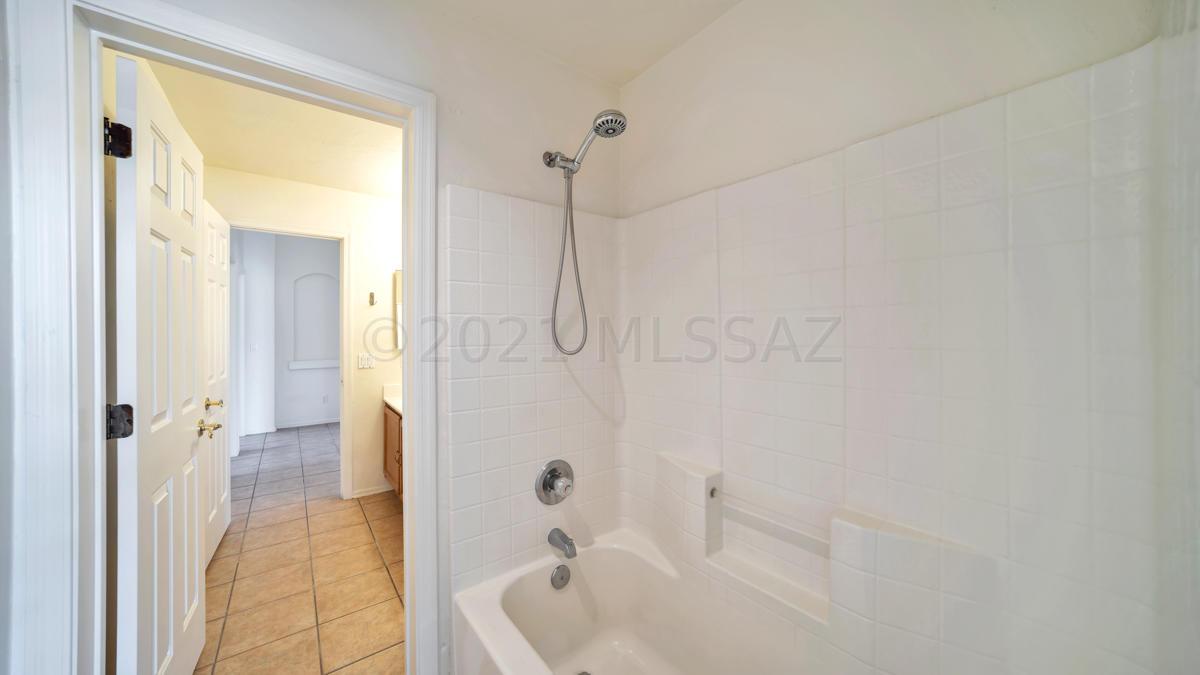 8305 South Bainbridge Road Tucson, AZ 85747 - Photo 19 of 25 Gallery Image 19