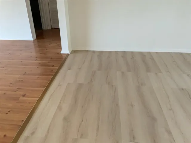 $2,400 | 150 Dale Place, Oldsmar, FL 34677