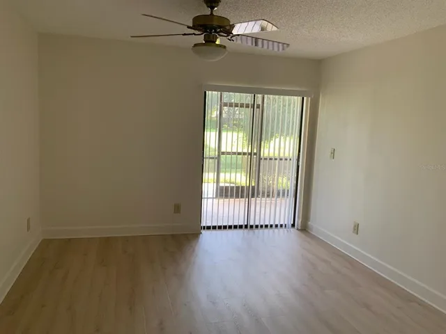 $2,400 | 150 Dale Place, Oldsmar, FL 34677