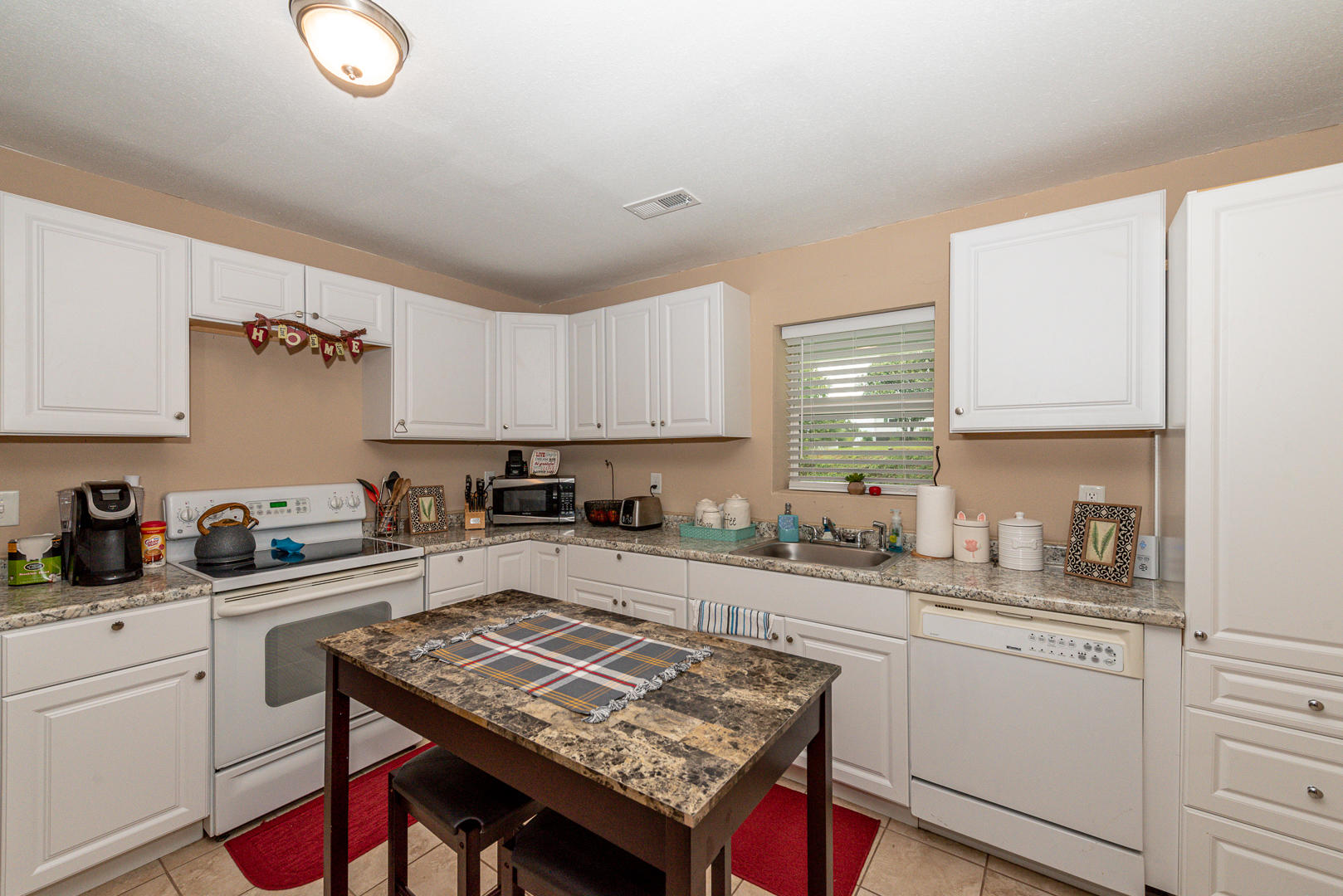 502 Ridge Road Maryville, TN 37803 - Photo 8 of 17 Kitchen