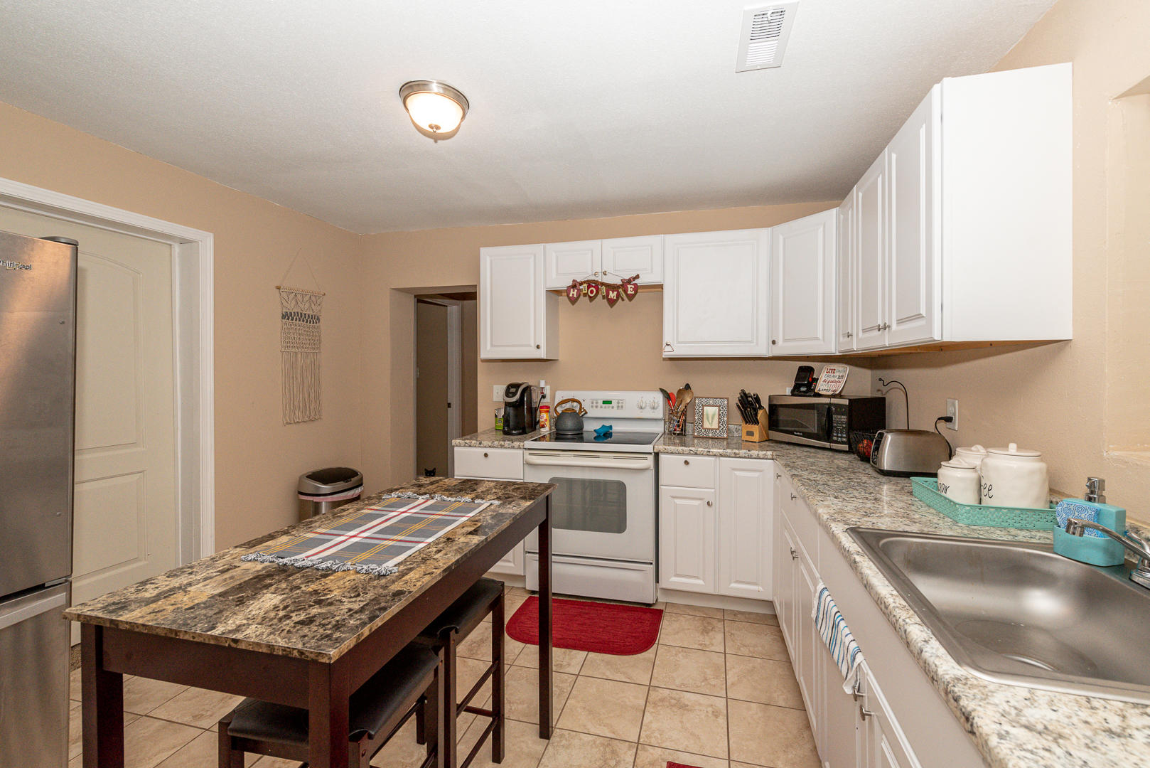 502 Ridge Road Maryville, TN 37803 - Photo 9 of 17 Kitchen
