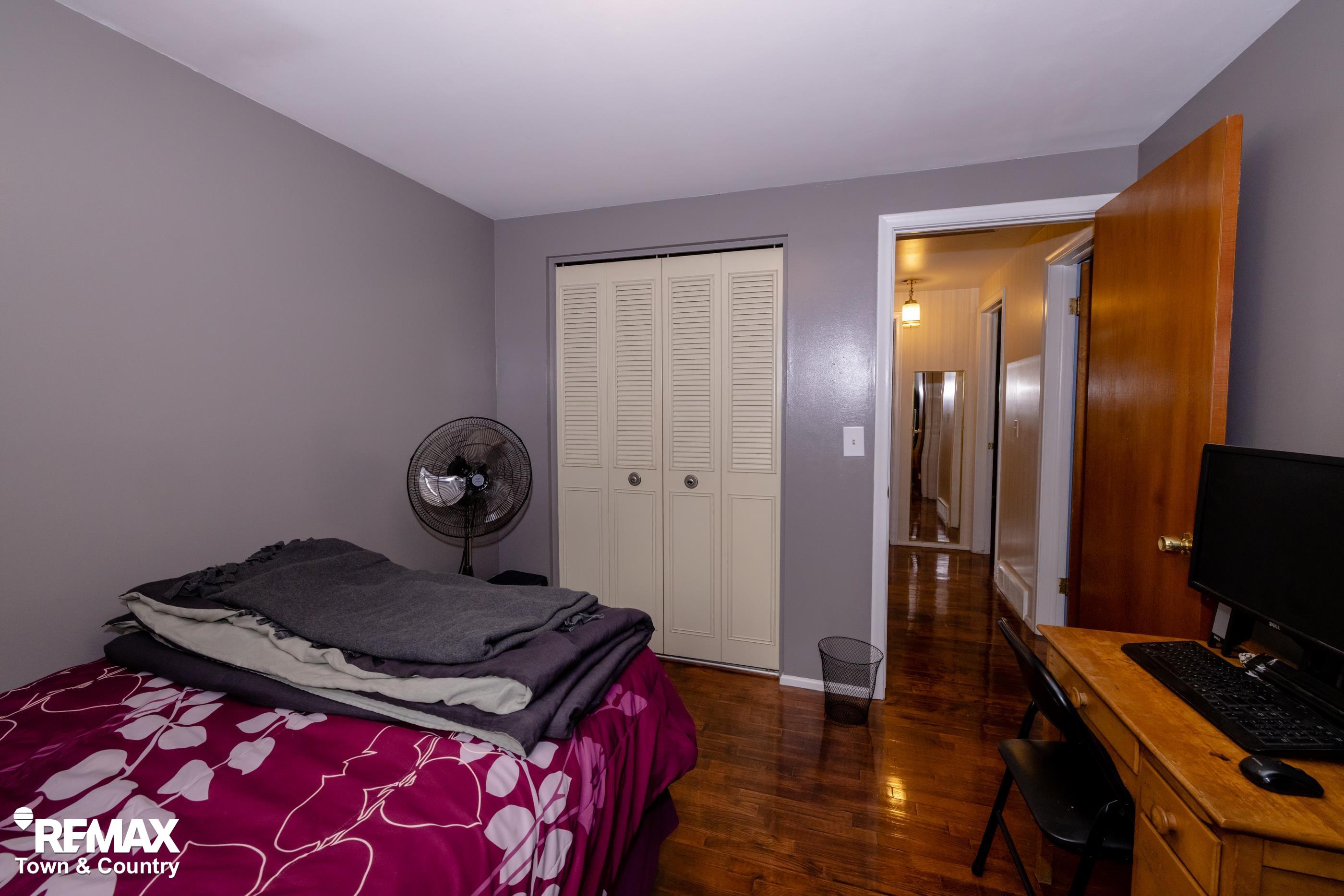 9210 Carpenter Road Flushing, MI 48433 - Photo 22 of 36 50111245-21.JPG