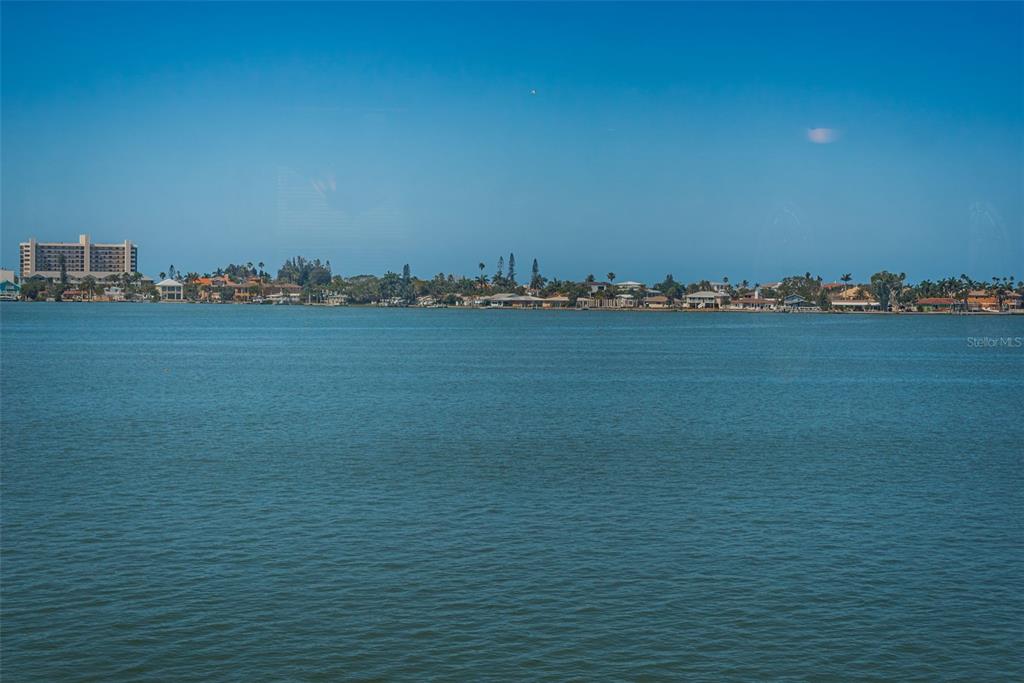 4750 Cove Circle, Unit 303 St. Petersburg, FL 33708 - Photo 19 of 64 a view of an ocean