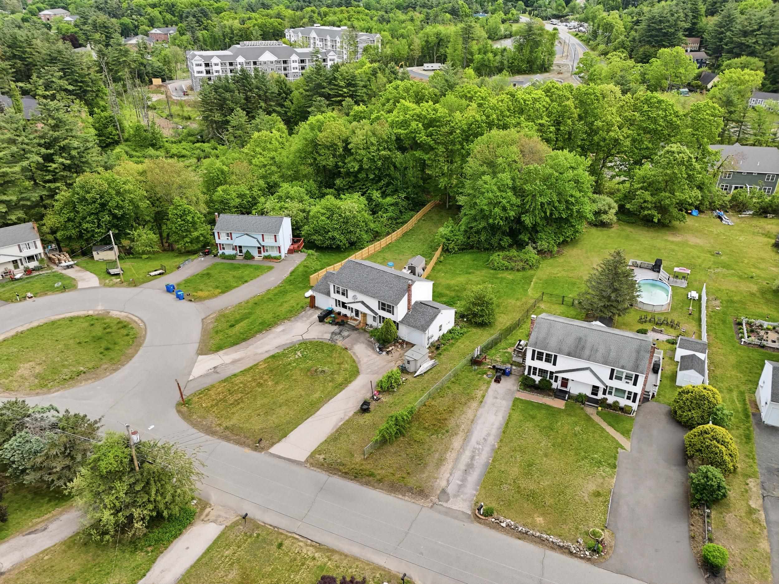 13 Sunnyside Lane, Unit R Derry, NH 03038 - Photo 48 of 54