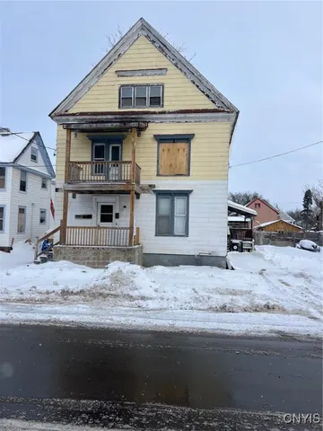 $169,000 | 117 Harding Place, Utica, NY 13501