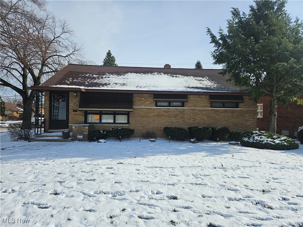 4599 Roadoan Road Brooklyn, OH 44144 - Photo 2 of 35