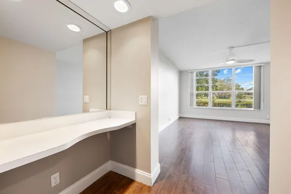 $1,800 | 2851 South Palm Aire Drive, Unit 107, Pompano Beach, FL 33069